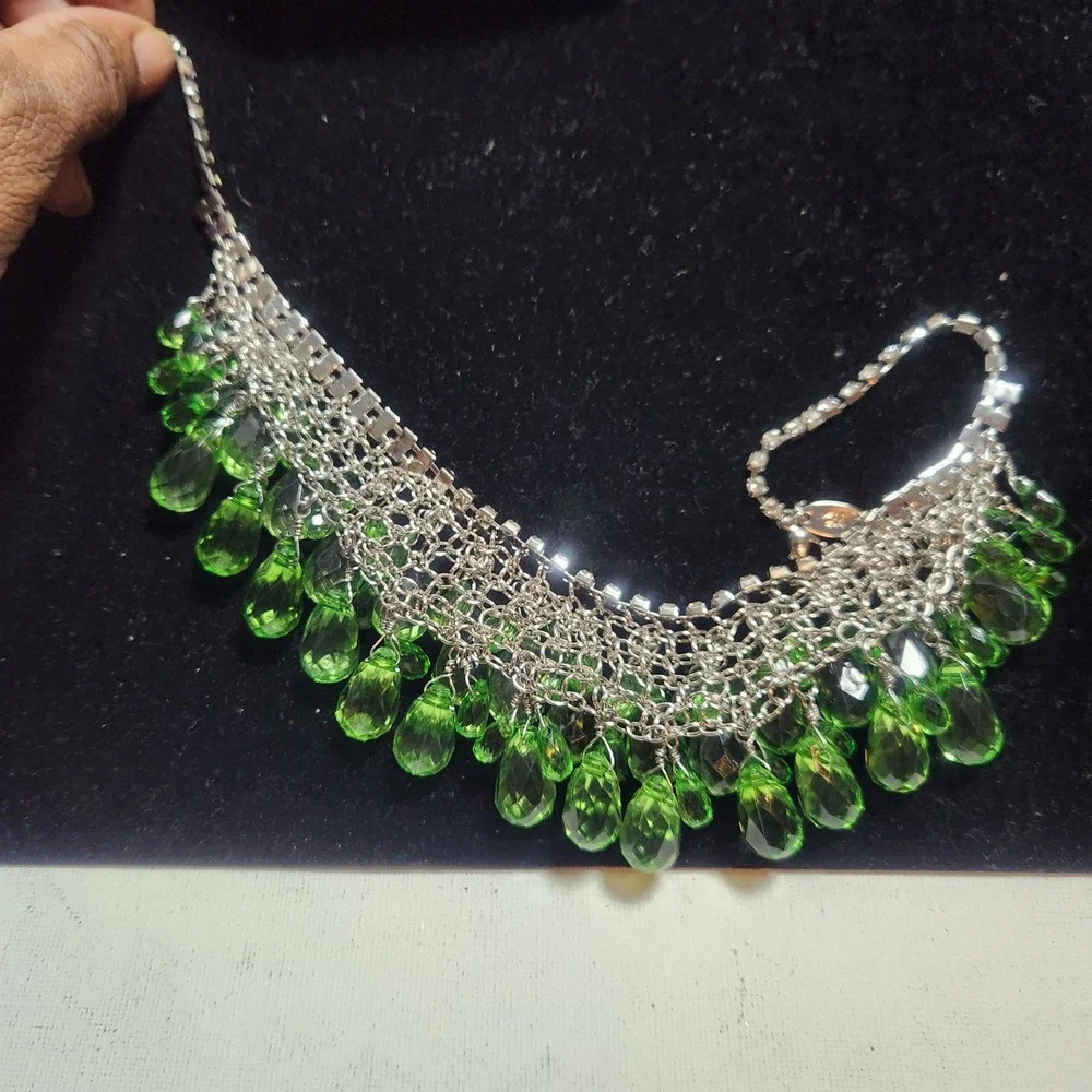 Scaasi Green Crystal Bib Necklace‎ Silver Tone Rhinestone Statement